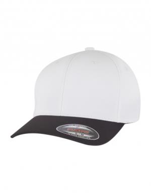 Pánska šiltovka s vodeodolnou úpravou Flexfit Tech, 150 Black/White
