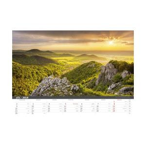 Nástenný kalendár 2018 Malebné Slovensko (8)