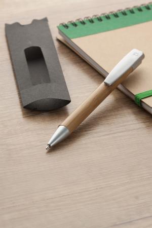 Ethic bambusové pero v krabičke (4)